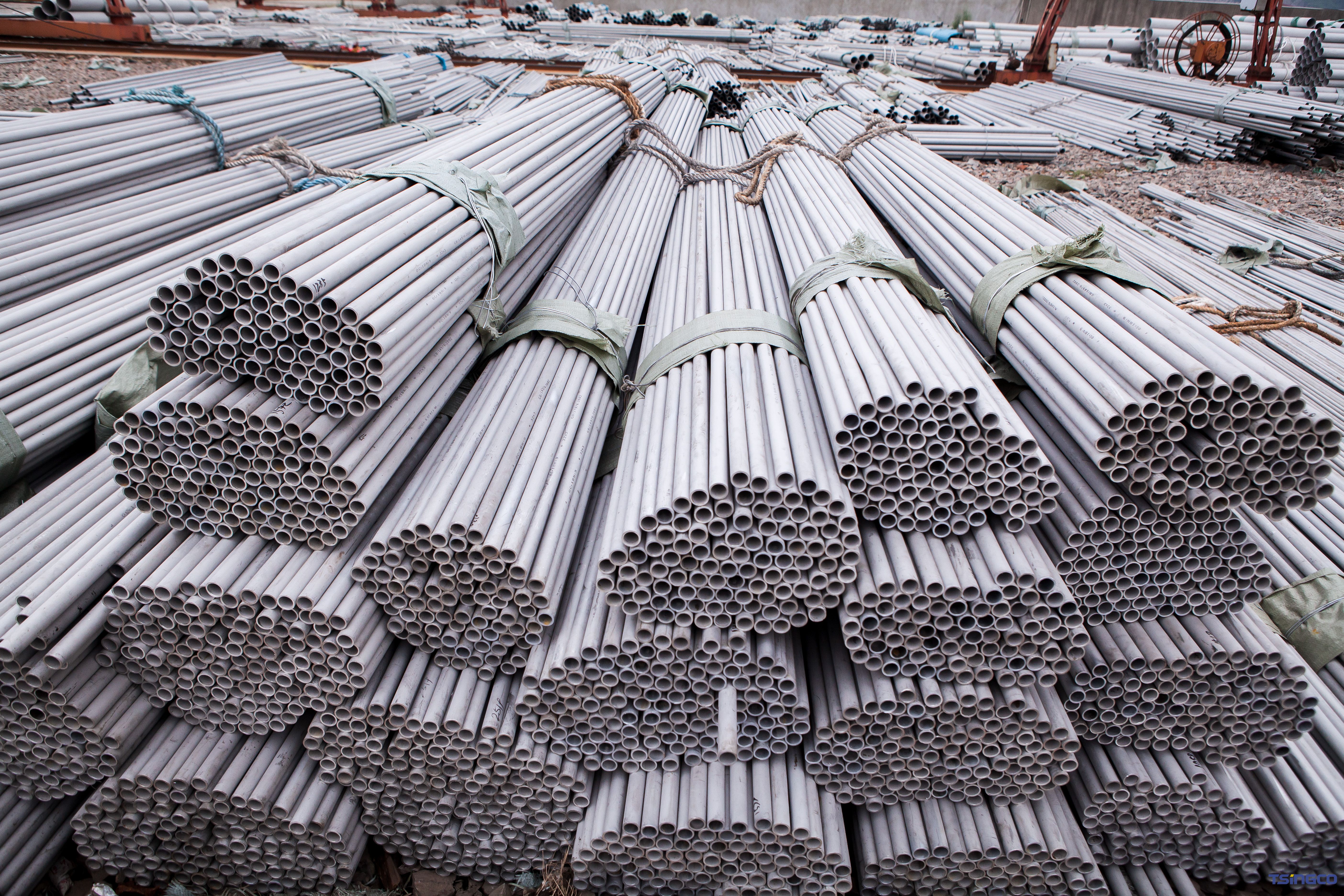 የላቀ አፈጻጸም ባለ ሁለትዮሽ አይዝጌ ብረት Tubos S31803፣ S22253፣ S32750፣ S31500፣ SSAW Weld 48mmx3mm tube ለሲሚንቶ ፋብሪካ ግንባታ