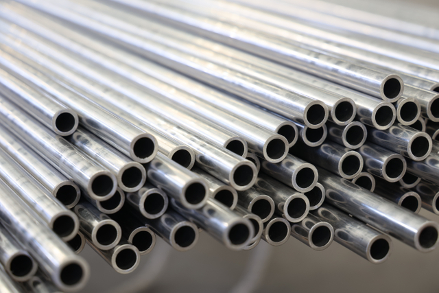 Chine Moulin ASTM 304/321/310S/316 Tube rond soud&eacute; sans soudure en acier inoxydable de recuit brillant